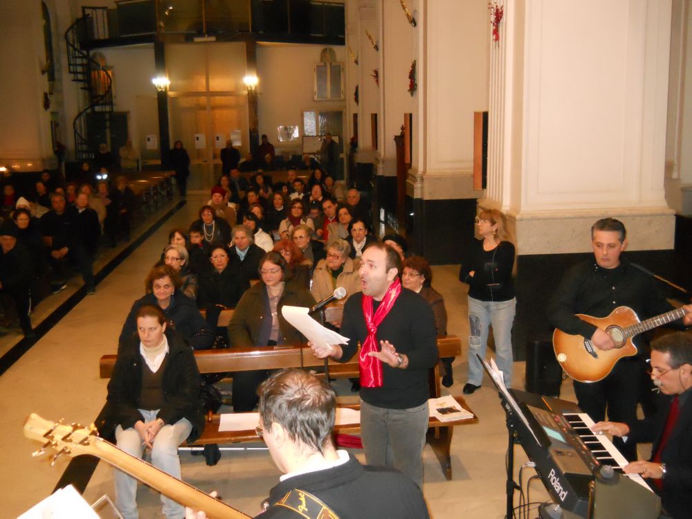 4-1-2012-coro-natalizio-0031