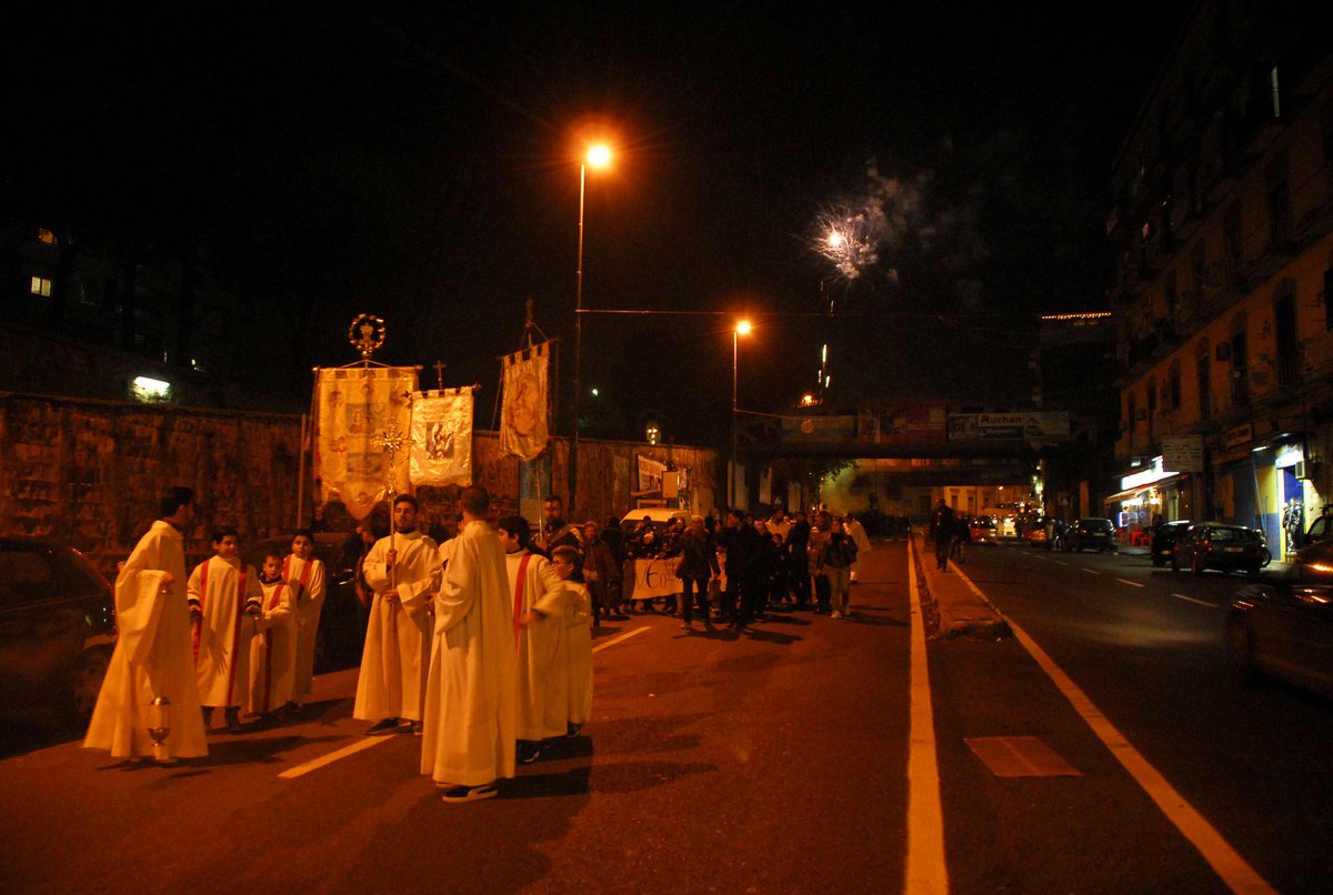 07-12-2013-processione (17).JPG