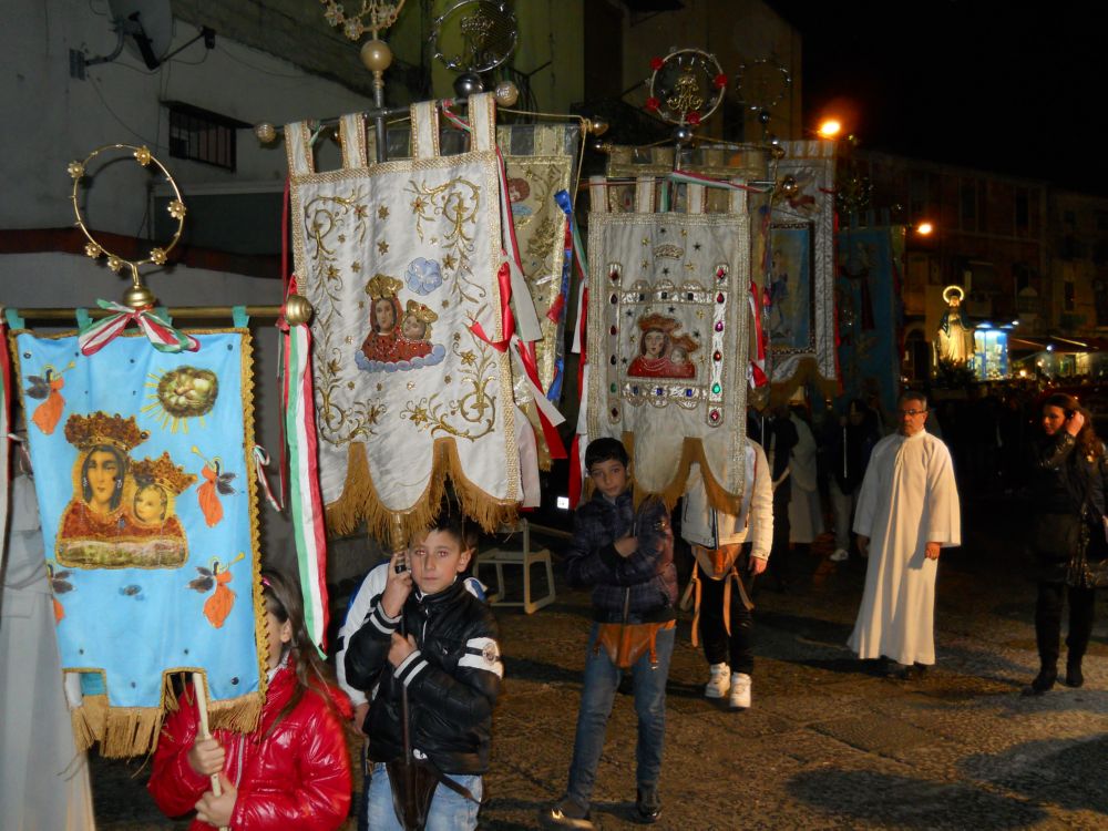 8-12-2011-messa-processione-099