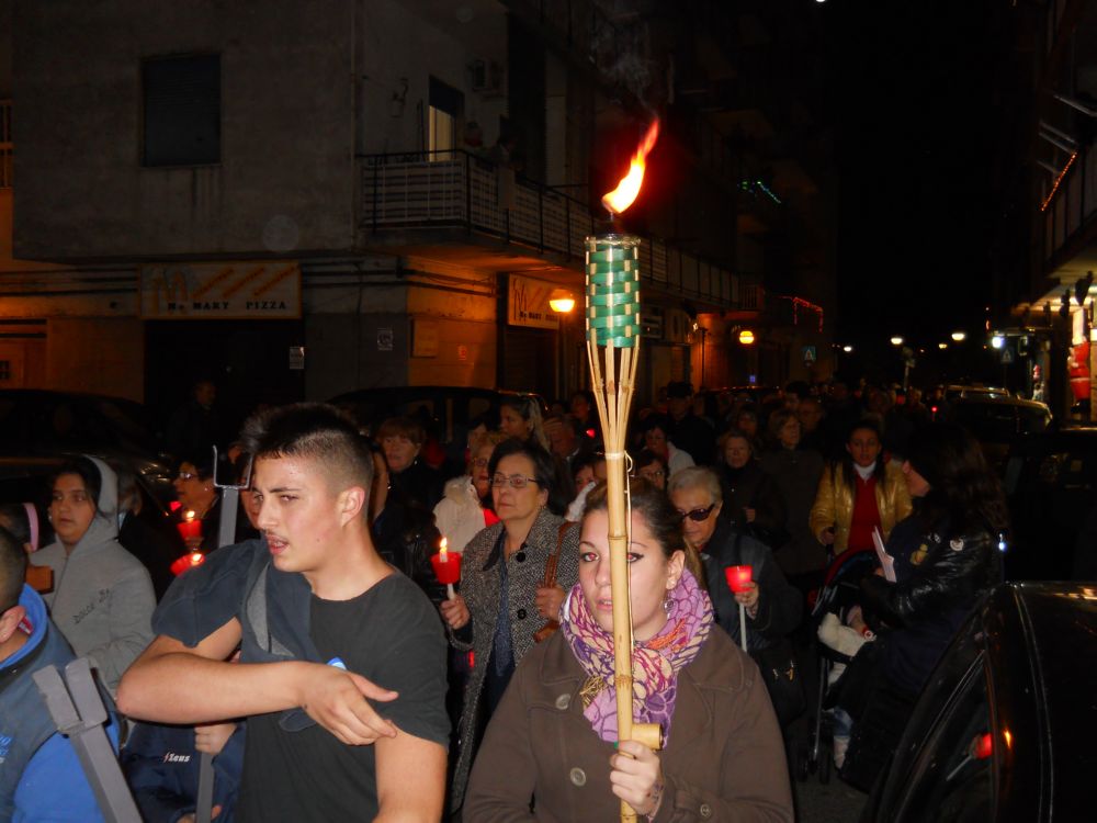 8-12-2011-messa-processione-121