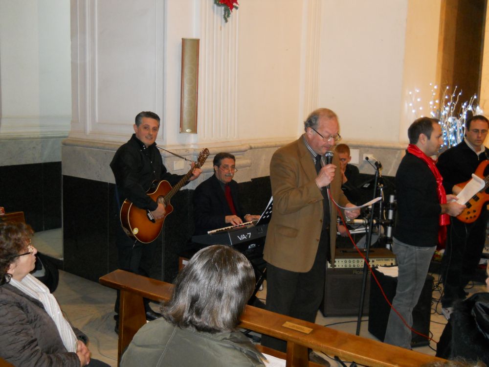 4-1-2012-coro-natalizio-0037