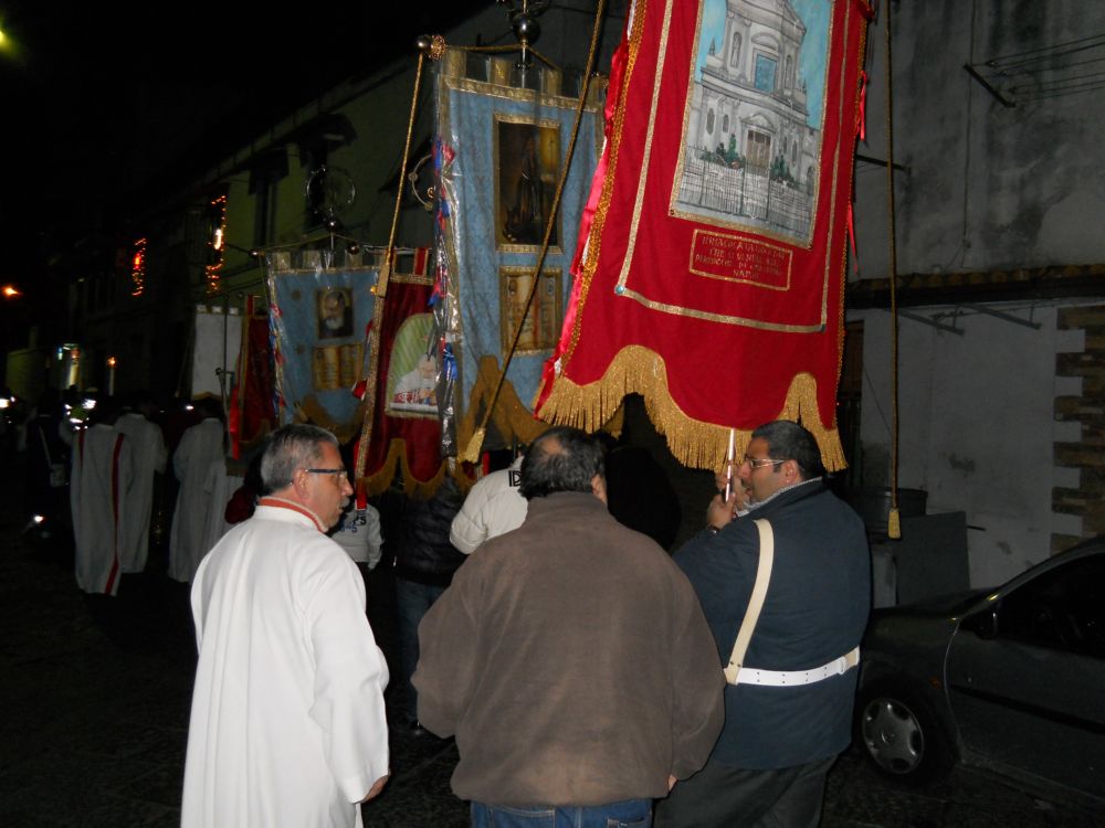 8-12-2011-messa-processione-103
